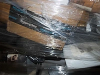 Postpakketten, retouren & overstock - 322 kg - afbeelding 2 van  19