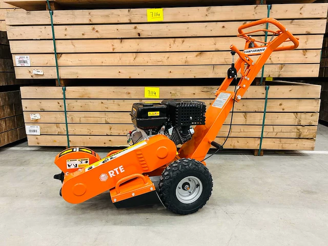 Rte - 2026 - 6777 - stump grinder - afbeelding 1 van  9