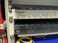 Server — foto 9