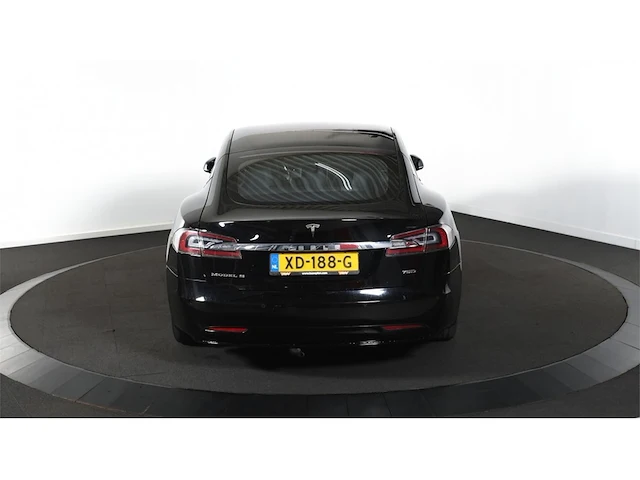 Tesla model s 75d base 2018 (origineel-nl), xd-188-g - afbeelding 31 van  36