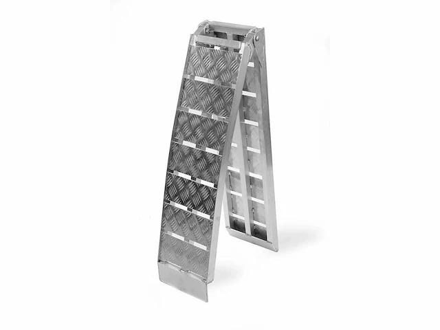 Ultra force equipment oprijplaat 1 stuk - inklapbaar - draagvermogen 680 kg - afbeelding 7 van  8