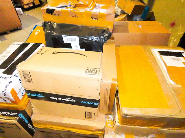 Verloren postpakketten, retouren & overstock -... - afbeelding 13 van  13