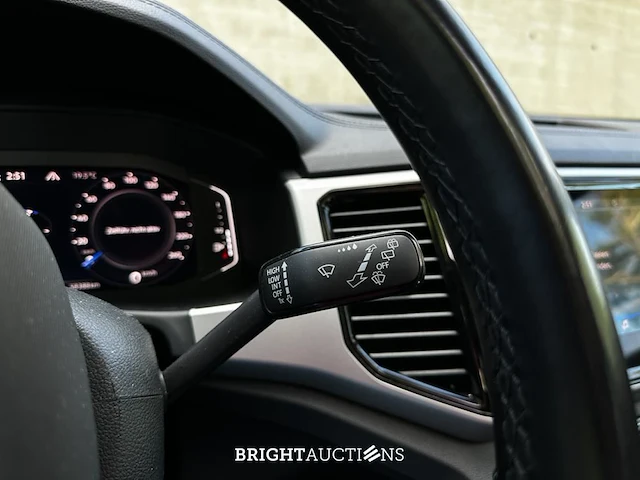 Volkswagen atlas 3.6 v6 r-line 7-persoons 280pk 2023 - afbeelding 25 van  58