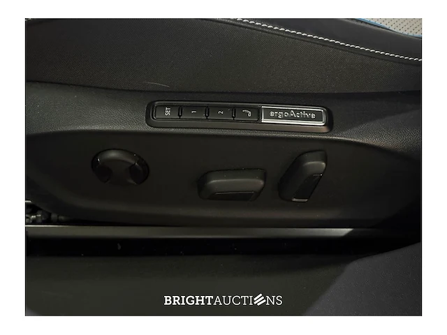 Volkswagen id.7 pro business 77 kwh 2024 (origineel-nl), z-963-jb - afbeelding 2 van  47
