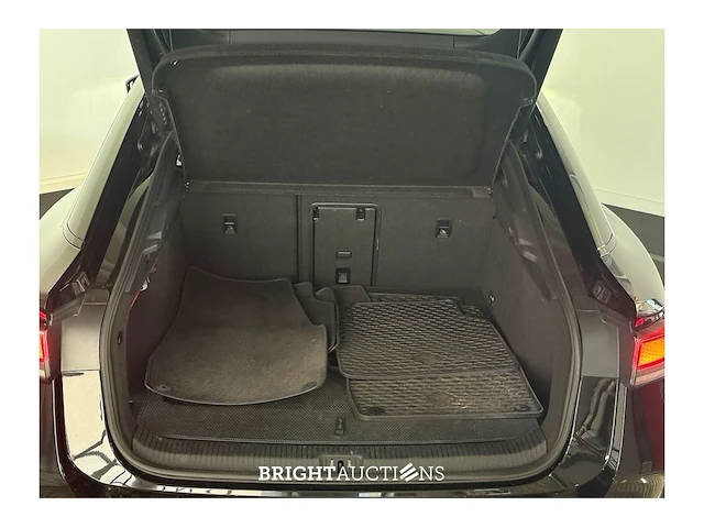 Volkswagen id.7 pro business 77 kwh 2024 (origineel-nl), z-963-jb - afbeelding 26 van  47