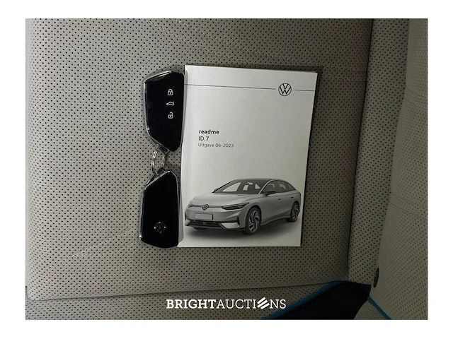 Volkswagen id.7 pro business 77 kwh 2024 (origineel-nl), z-963-jb - afbeelding 41 van  47