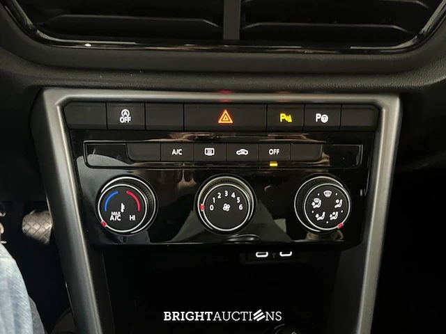 Volkswagen t-roc life 1.0 tsi 110pk 2023 (origineel-nl), s-562-fr - afbeelding 3 van  28