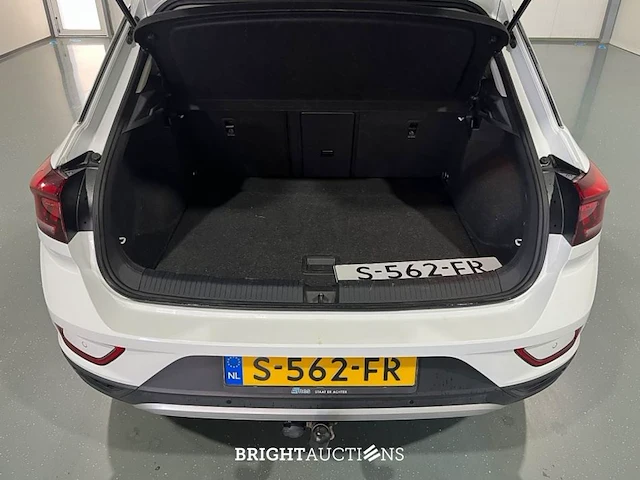 Volkswagen t-roc life 1.0 tsi 110pk 2023 (origineel-nl), s-562-fr - afbeelding 16 van  28