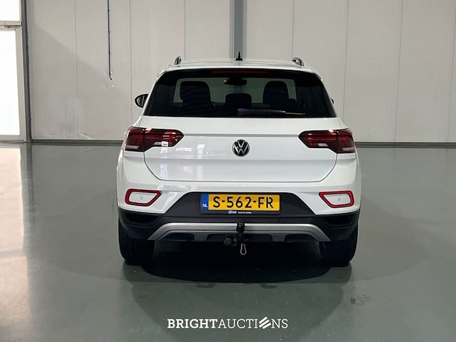 Volkswagen t-roc life 1.0 tsi 110pk 2023 (origineel-nl), s-562-fr - afbeelding 20 van  28