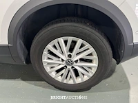Volkswagen t-roc life 1.0 tsi 110pk 2023 (origineel-nl), s-562-fr - afbeelding 24 van  28