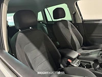 Volkswagen tiguan life business 1.5 tsi 131pk 2022 (origineel-nl), n-693-sj - afbeelding 20 van  34