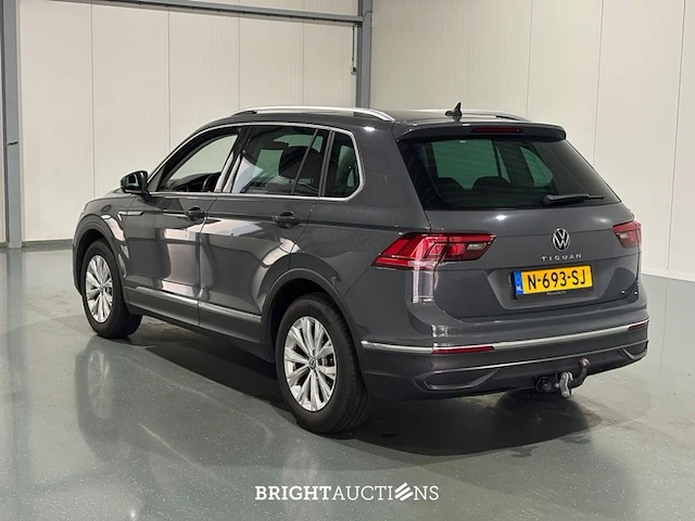 Volkswagen tiguan life business 1.5 tsi 131pk 2022 (origineel-nl), n-693-sj - afbeelding 25 van  34