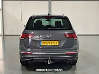 Volkswagen tiguan life business 1.5 tsi 131pk 2022 (origineel-nl), n-693-sj - afbeelding 27 van  34