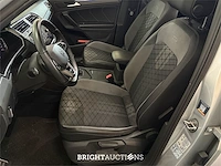 Volkswagen tiguan r-line business 1.5 tsi dsg 149pk 2022 (origineel-nl), r-076-sj - afbeelding 2 van  42