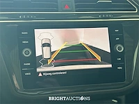 Volkswagen tiguan r-line business 1.5 tsi dsg 149pk 2022 (origineel-nl), r-076-sj - afbeelding 16 van  42
