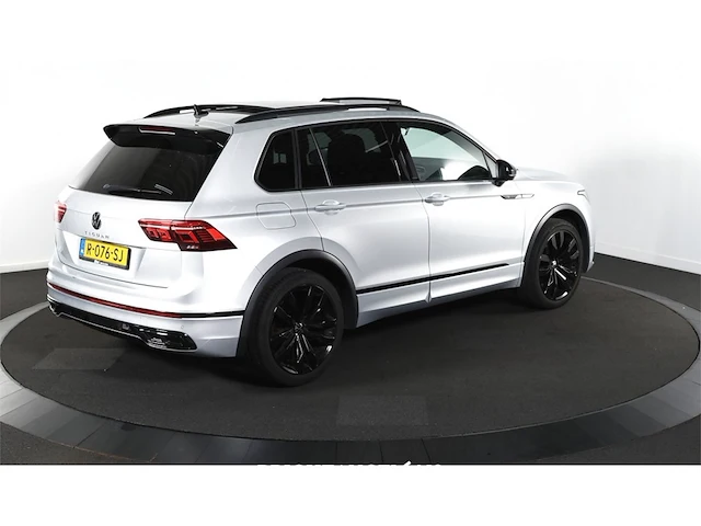 Volkswagen tiguan r-line business 1.5 tsi dsg 149pk 2022 (origineel-nl), r-076-sj - afbeelding 12 van  42
