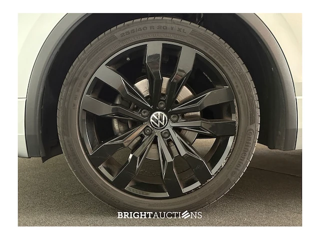 Volkswagen tiguan r-line business 1.5 tsi dsg 149pk 2022 (origineel-nl), r-076-sj - afbeelding 28 van  42