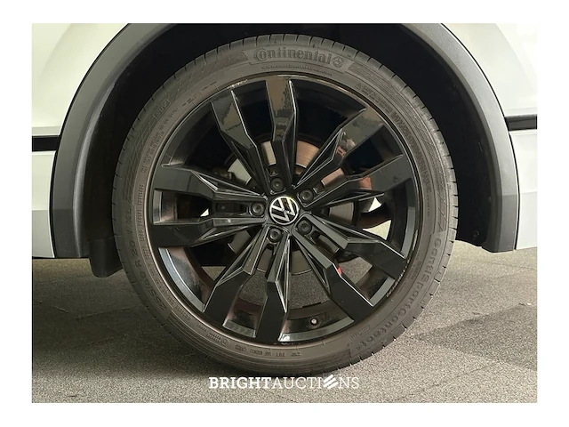 Volkswagen tiguan r-line business 1.5 tsi dsg 149pk 2022 (origineel-nl), r-076-sj - afbeelding 29 van  42