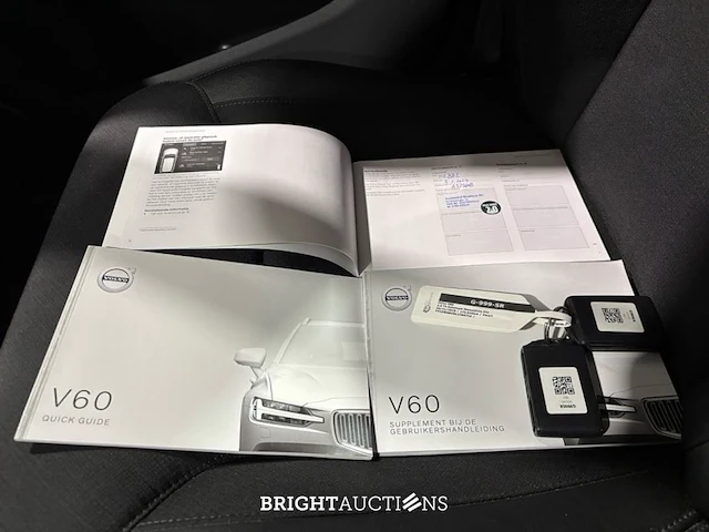 Volvo v60 t4 momentum pro 2.0 190pk 2019 (origineel-nl), g-999-sr - afbeelding 14 van  37