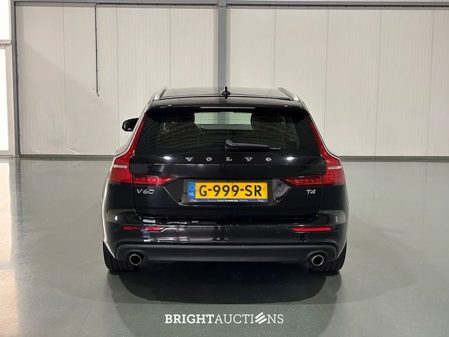 Volvo v60 t4 momentum pro 2.0 190pk 2019 (origineel-nl), g-999-sr - afbeelding 30 van  37