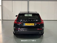 Volvo v60 t4 momentum pro 2.0 190pk 2019 (origineel-nl), g-999-sr - afbeelding 30 van  37