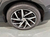 Volvo v60 t4 momentum pro 2.0 190pk 2019 (origineel-nl), g-999-sr - afbeelding 32 van  37